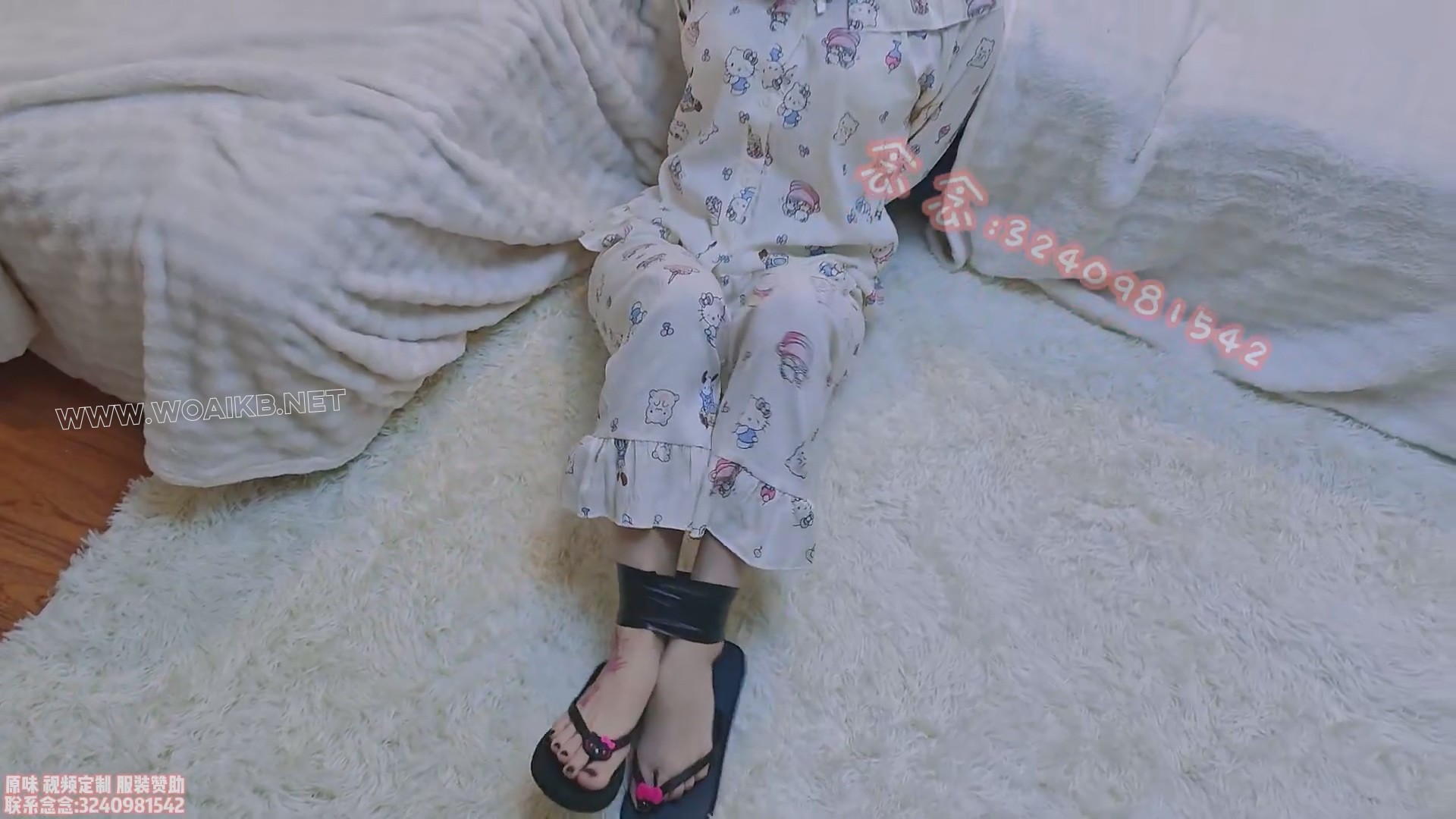 【念念】【微剧情】被扒下衣服胁迫的居家念念 睡衣人字拖 胶带捆绑封嘴 露内衣裤 ... 预览图 6