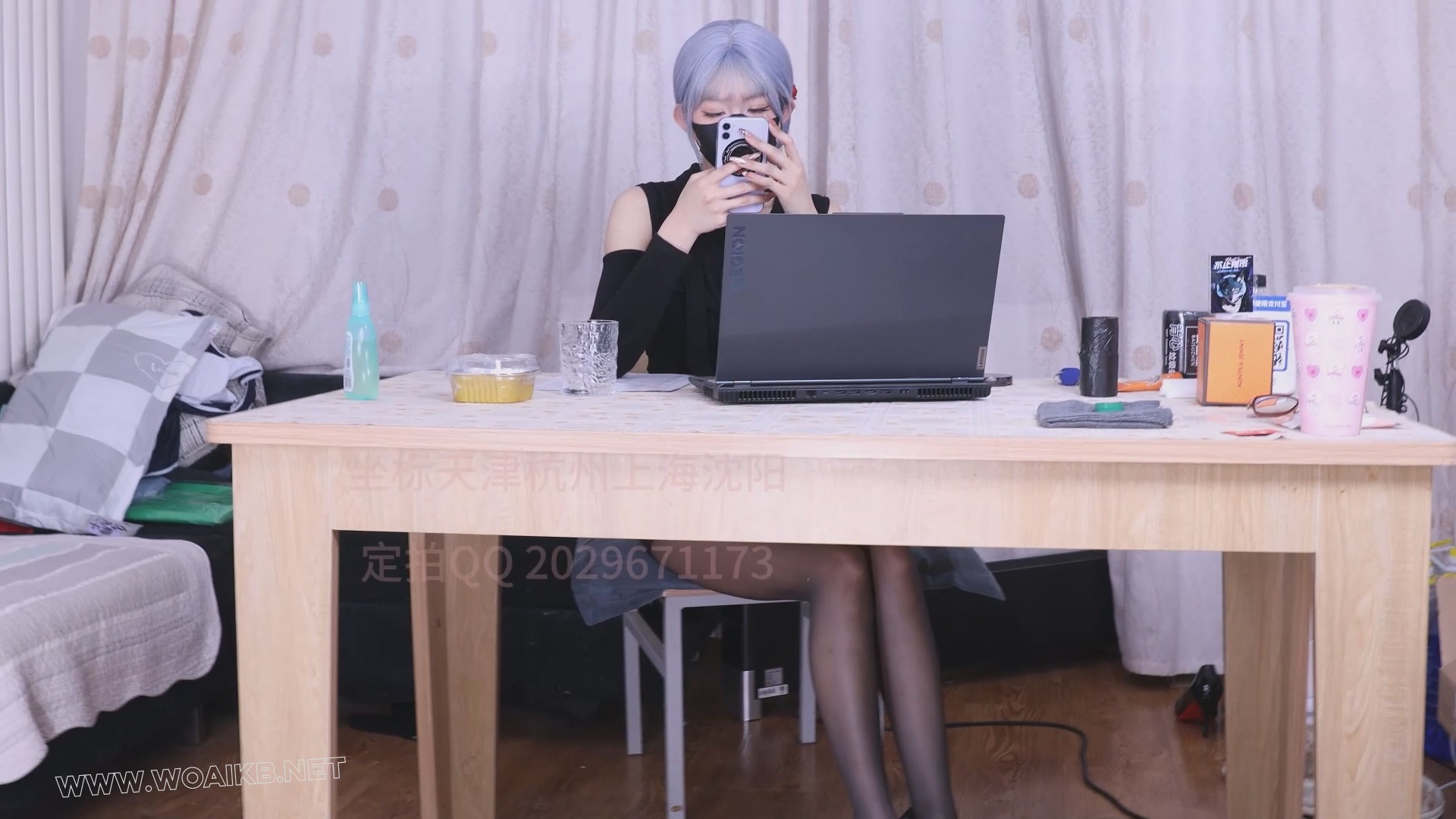 女总裁雪儿羞耻姿势play，被对象在办公室捆绑放置，口水收集，qg 预览图 1