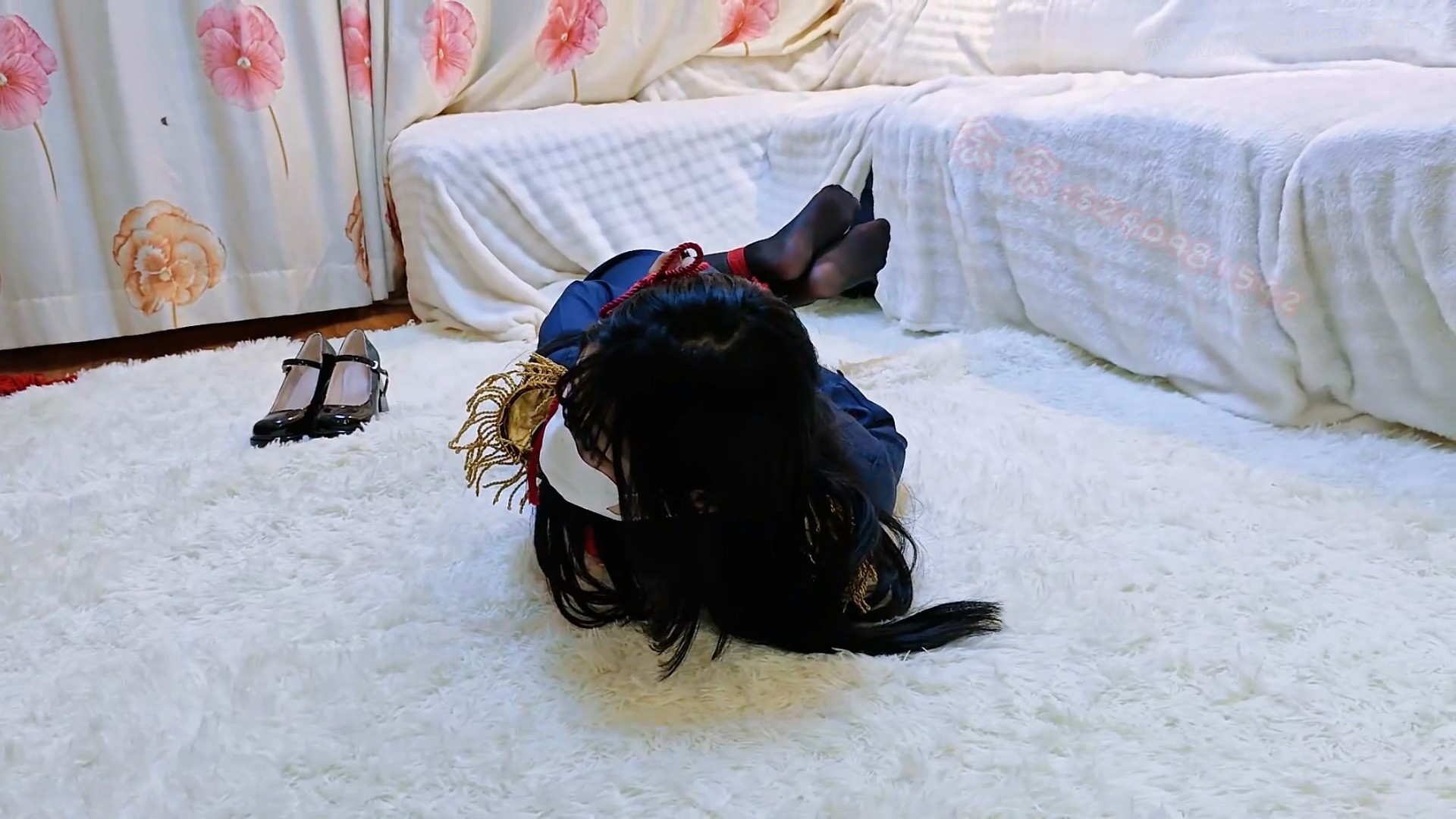 【念念】【剧情】被调教的山城恋4最终篇 复刻角色招牌动作 驷马放置 tk挠痒 项圈牵引 预览图 4