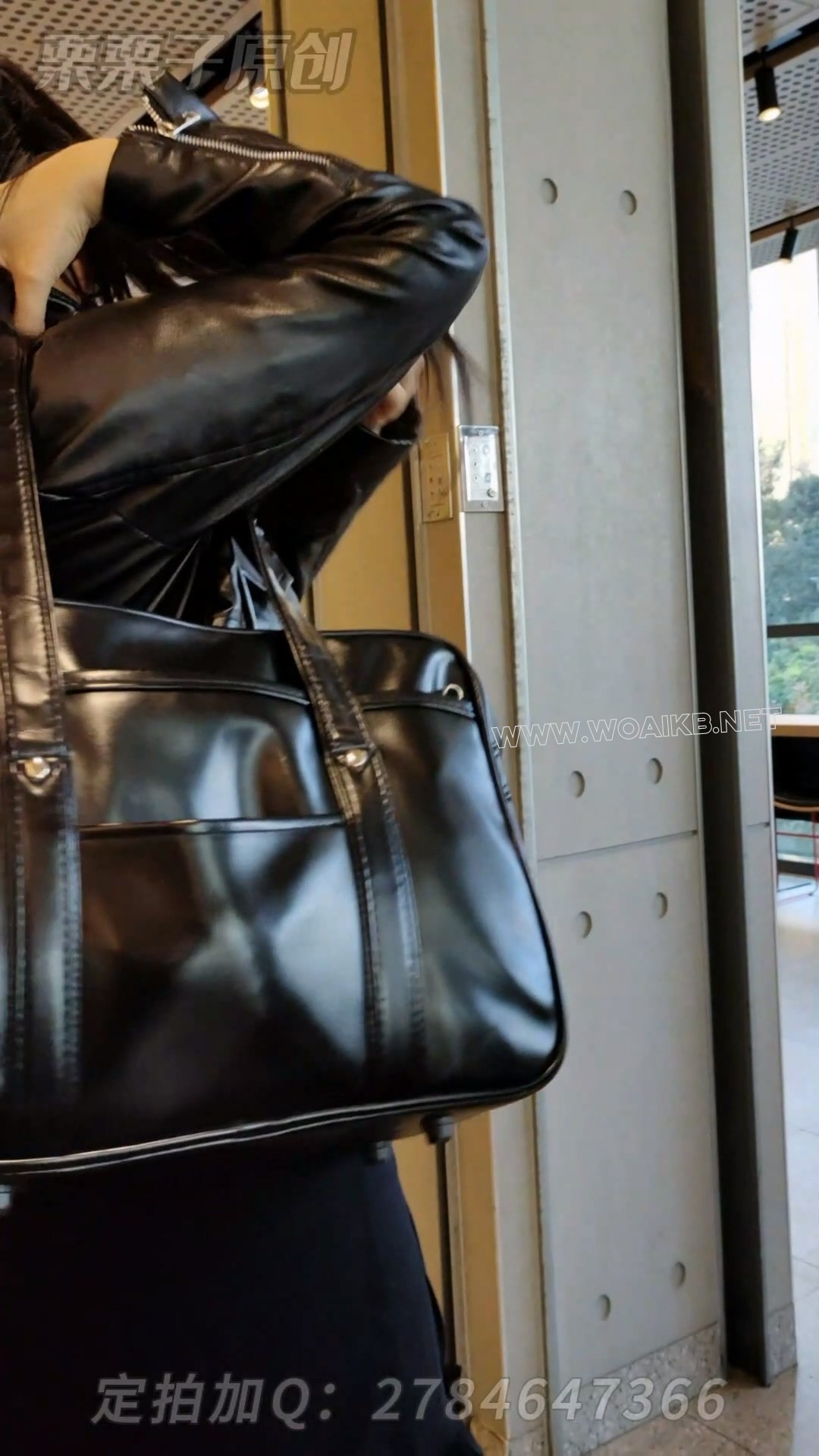 《搔首弄姿的女网红 01》 户外调教、商场强高、餐厅强高、高跟靴、包臀连衣裙、快... 预览图 13