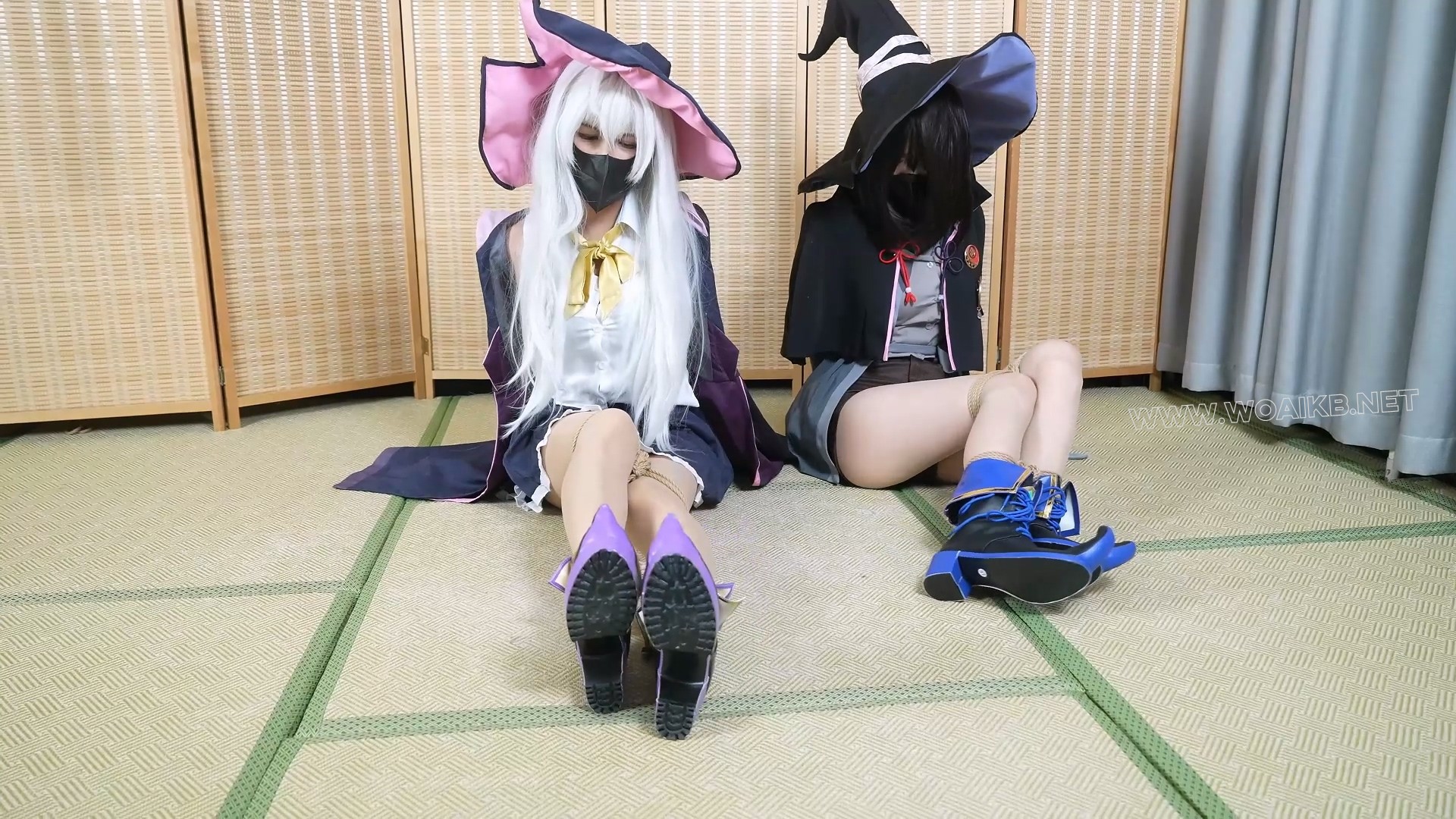 嗷嗷+小0的双人cos来袭！两个角色，四条美丝，尽享诱惑！ 预览图 3