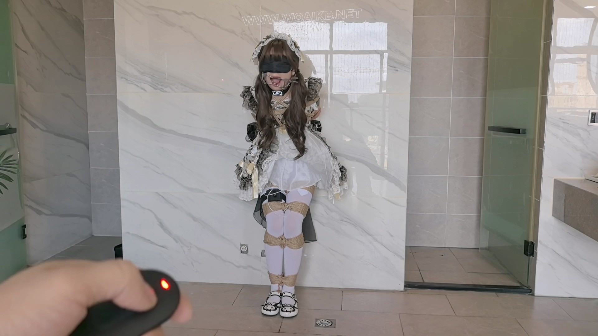 ◤暴走的小萝莉◢完美的诠释了什么叫反复鞭shi，剧本很好，不过模特以后应该不敢接... 预览图 20