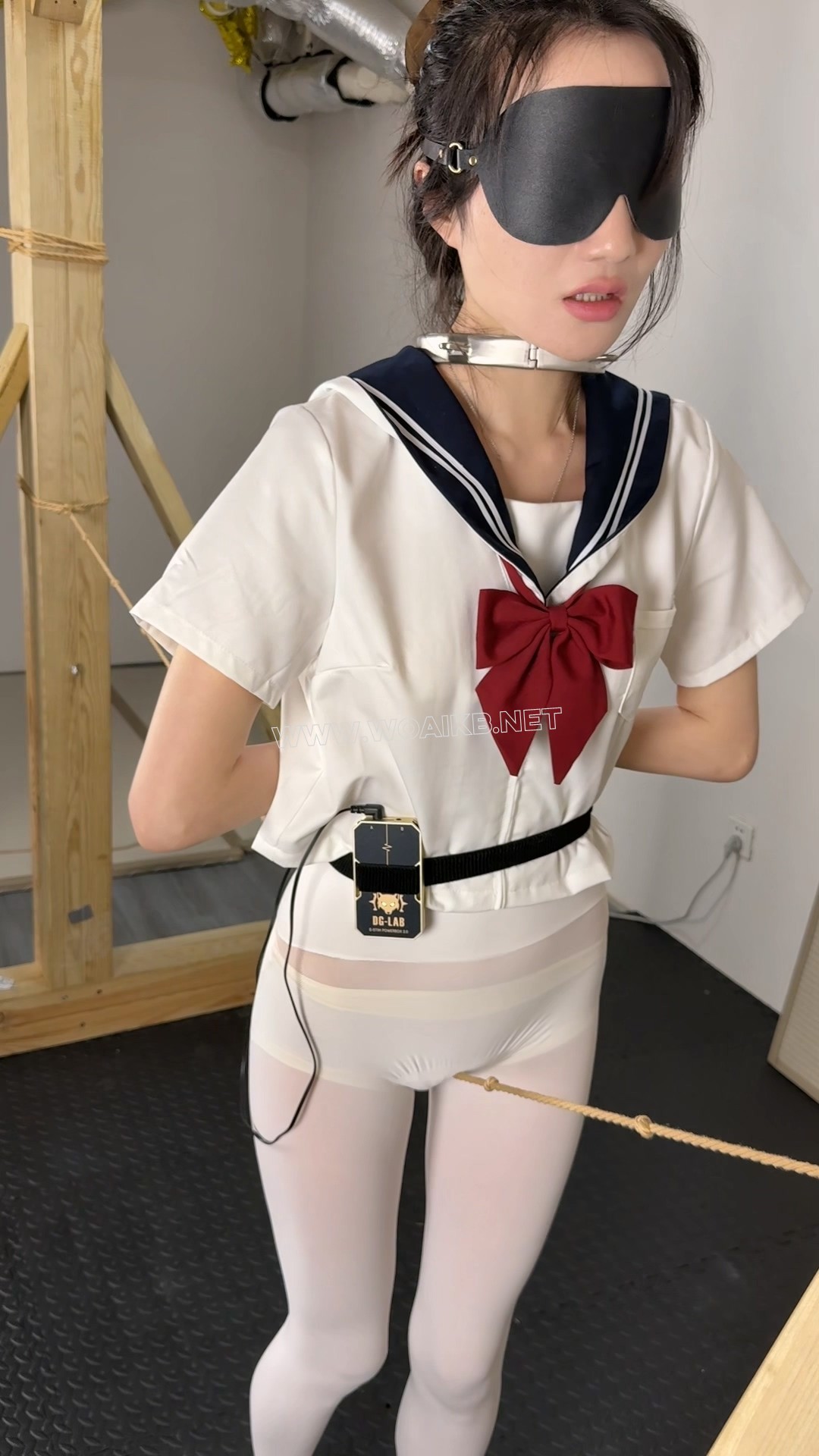 《芭蕾鞋垫脚定时电击调教145》 预览图 11