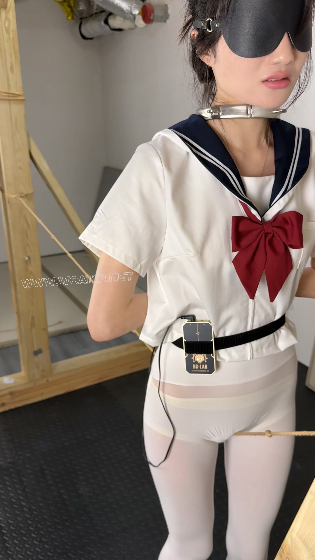 《芭蕾鞋垫脚定时电击调教145》 预览图 12