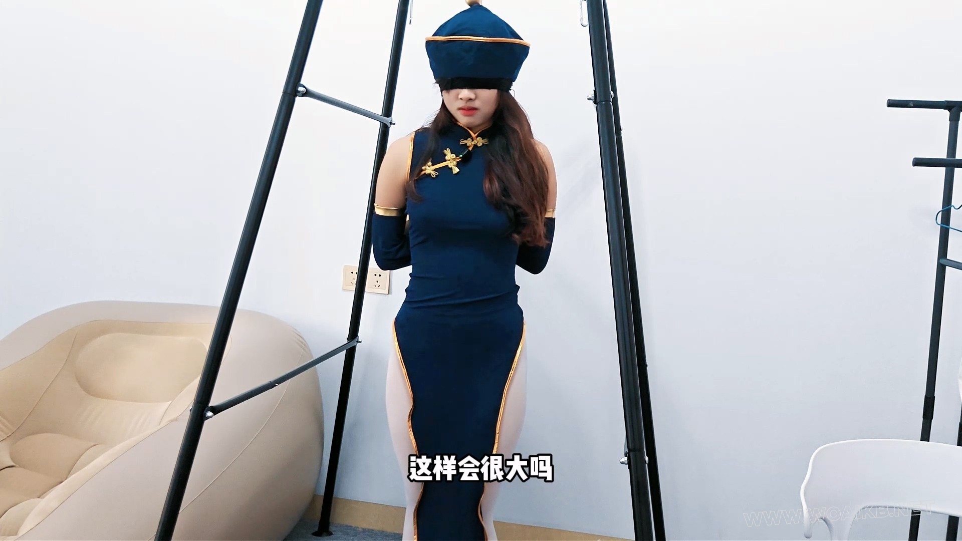 在贝贝的统治下,就算是初音也受不了连续的高潮,还没一会连坐都坐不住了 预览图 1