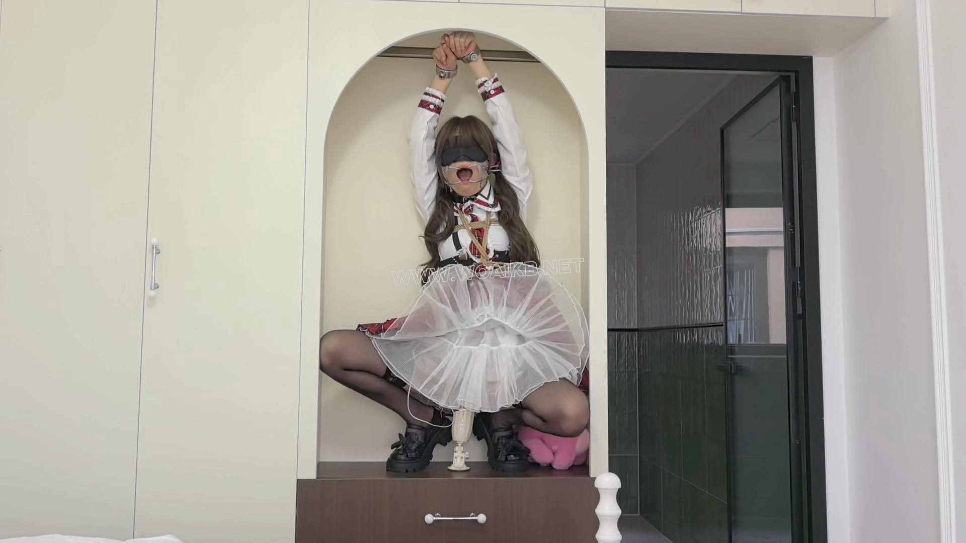 ◤暴走的小萝莉◢你以为她那么傻不会说安全词吗？说安全词的前提是那得有安全词，... 预览图 11