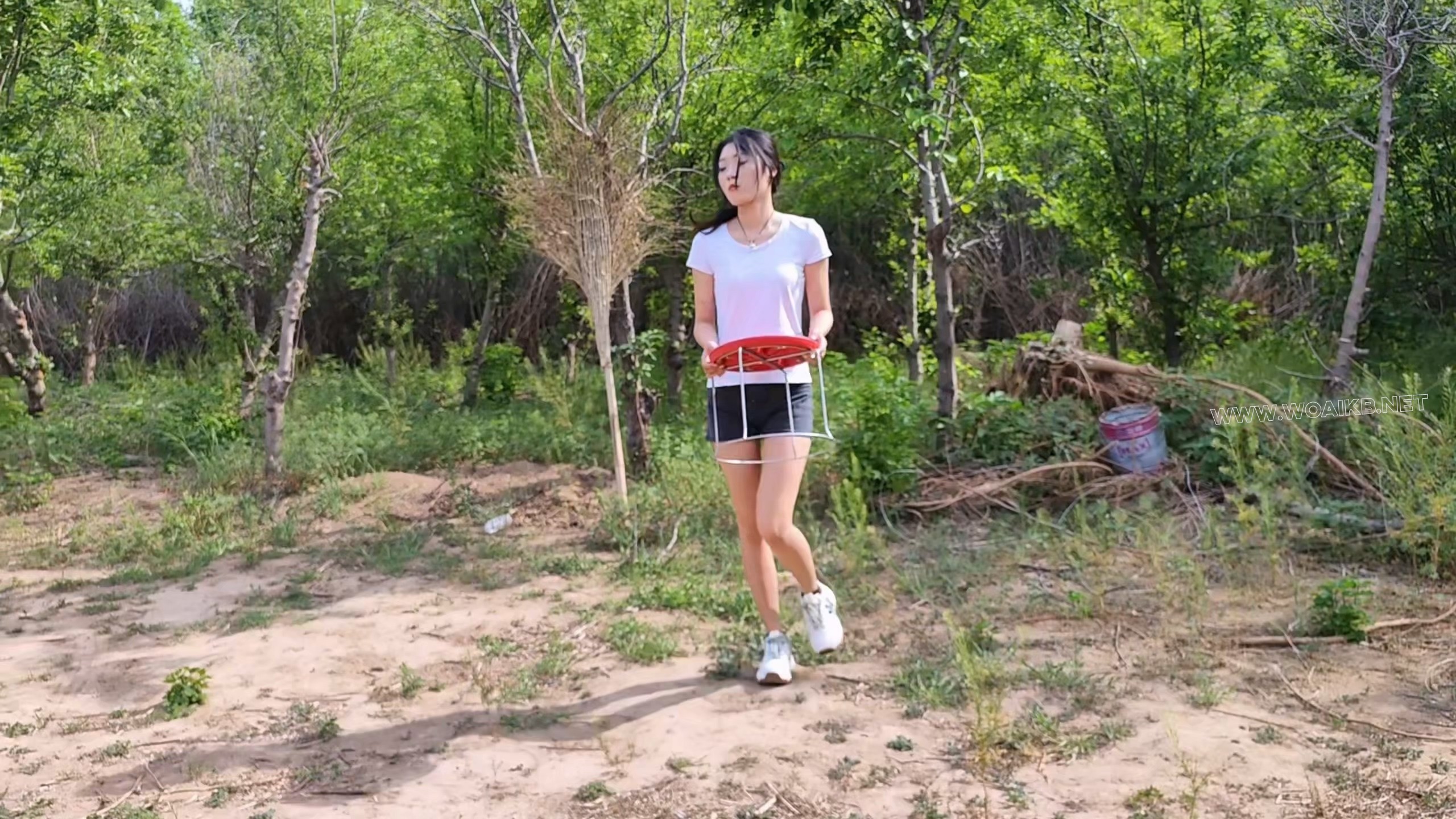 女斗三 预览图 2