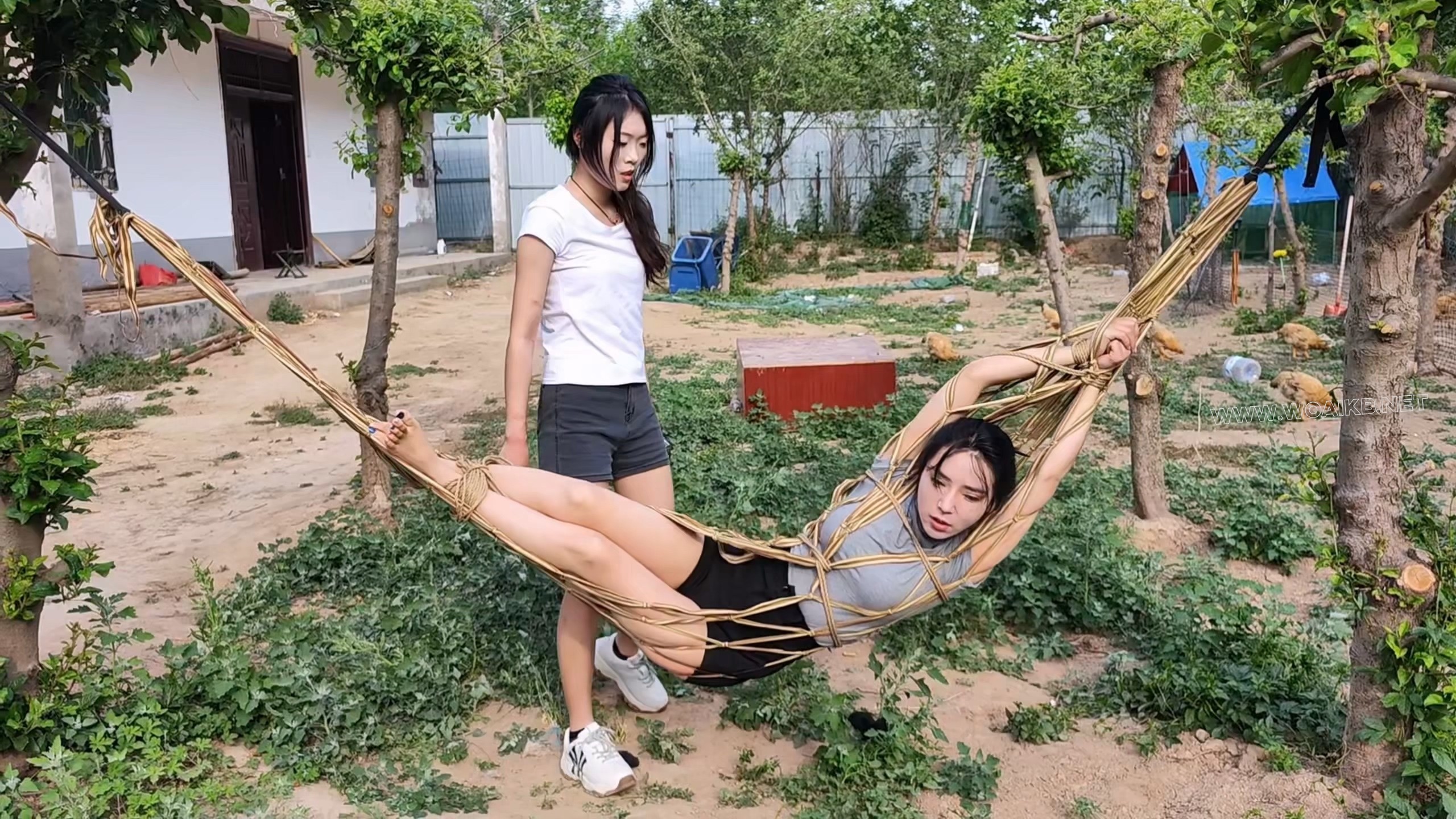 女斗三 预览图 16