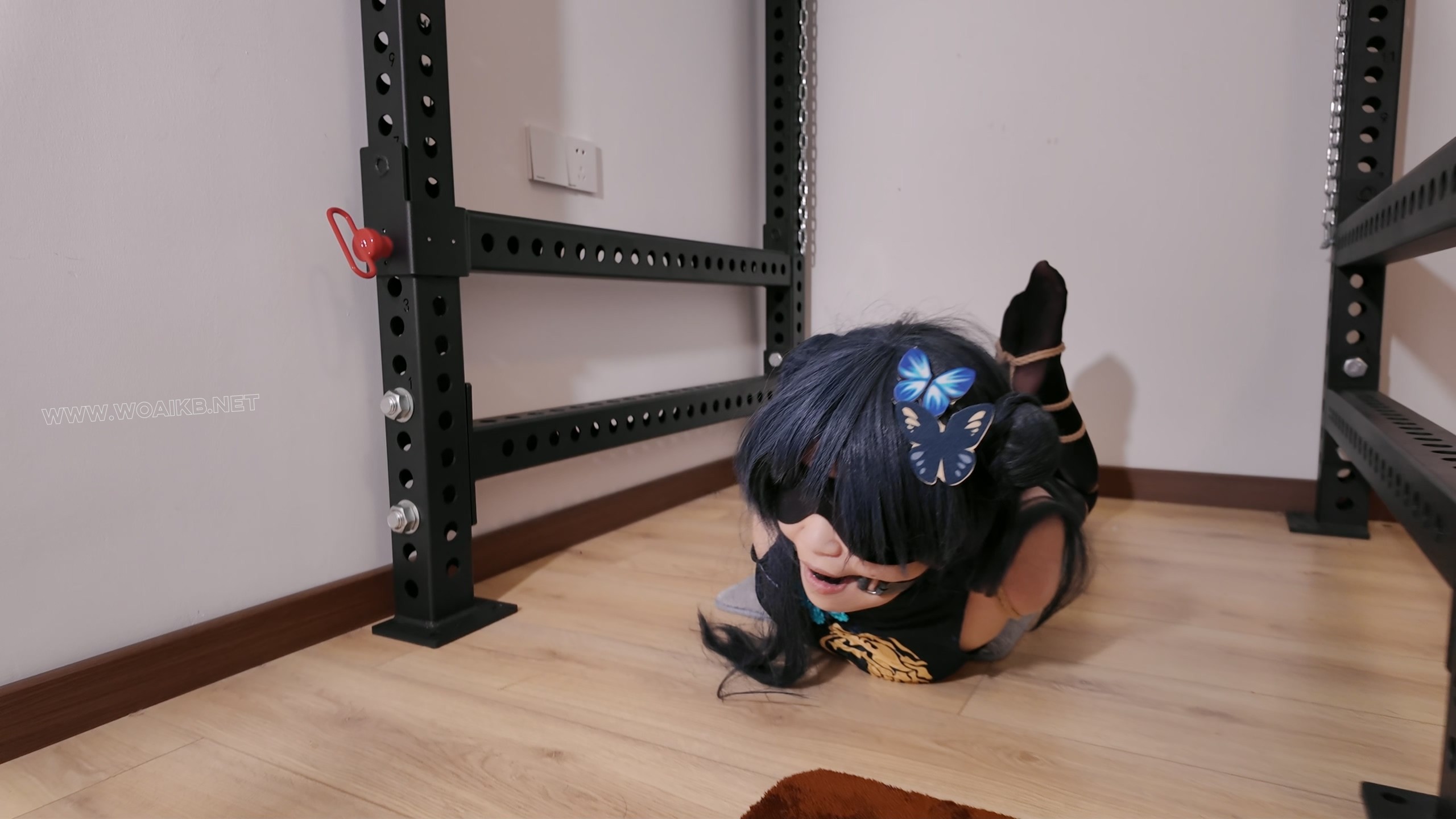 《妃咲啵啵贝放置挣扎》- 海砂———铁链禁锢，直臂驷马脚连接口球 预览图 7