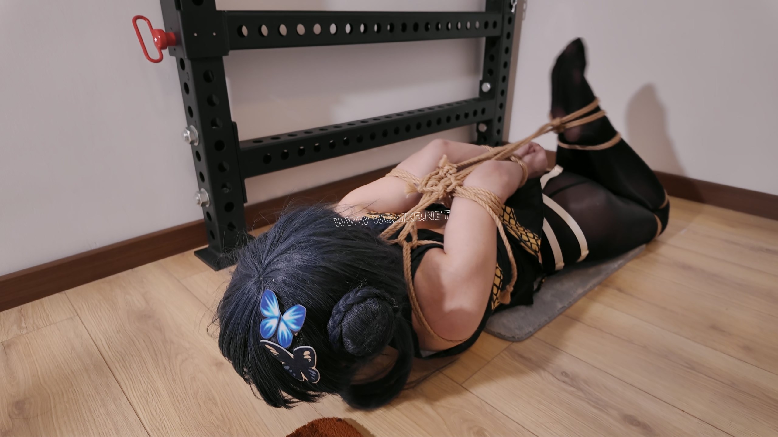 《妃咲啵啵贝放置挣扎》- 海砂———铁链禁锢，直臂驷马脚连接口球 预览图 8