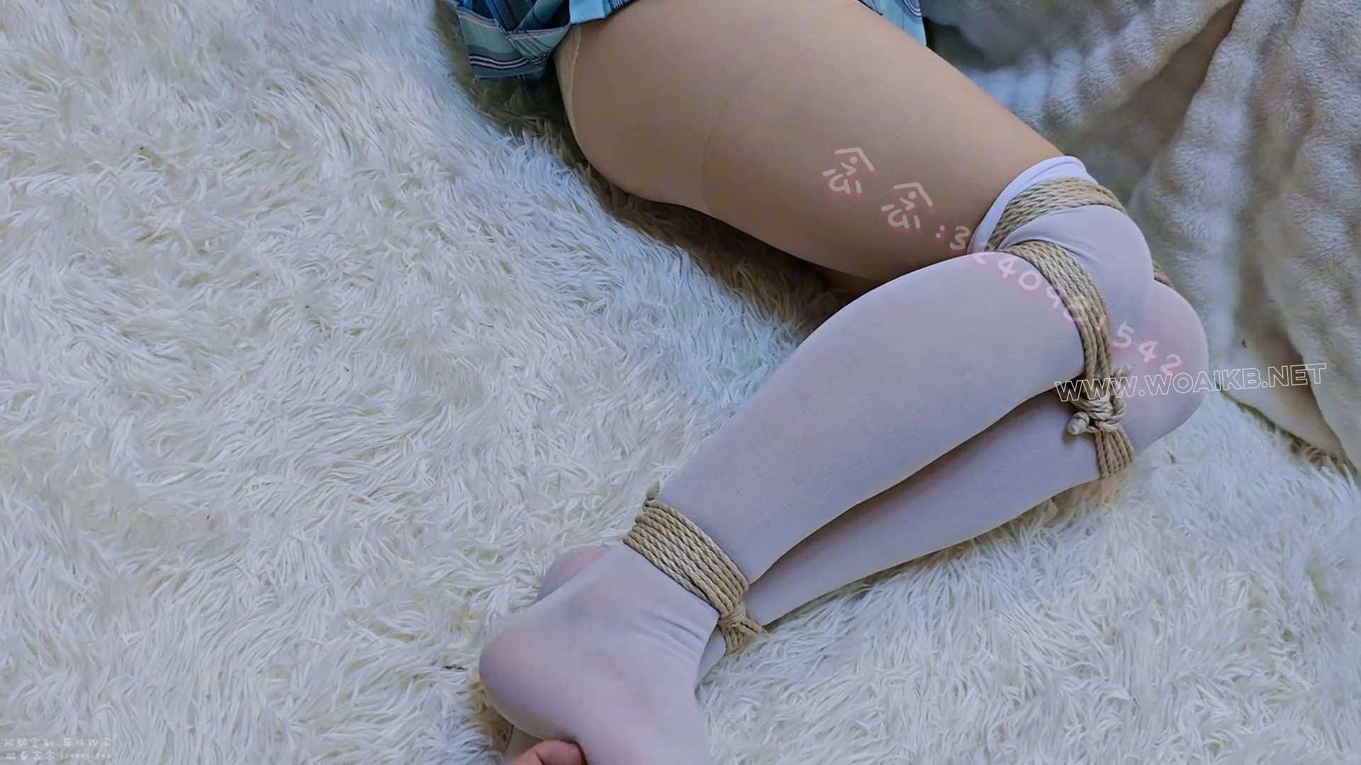 【念念】【定拍视频】好久不见的jk过膝袜 日式+并腿捆绑放置 袜子堵嘴胶带封嘴 预览图 13