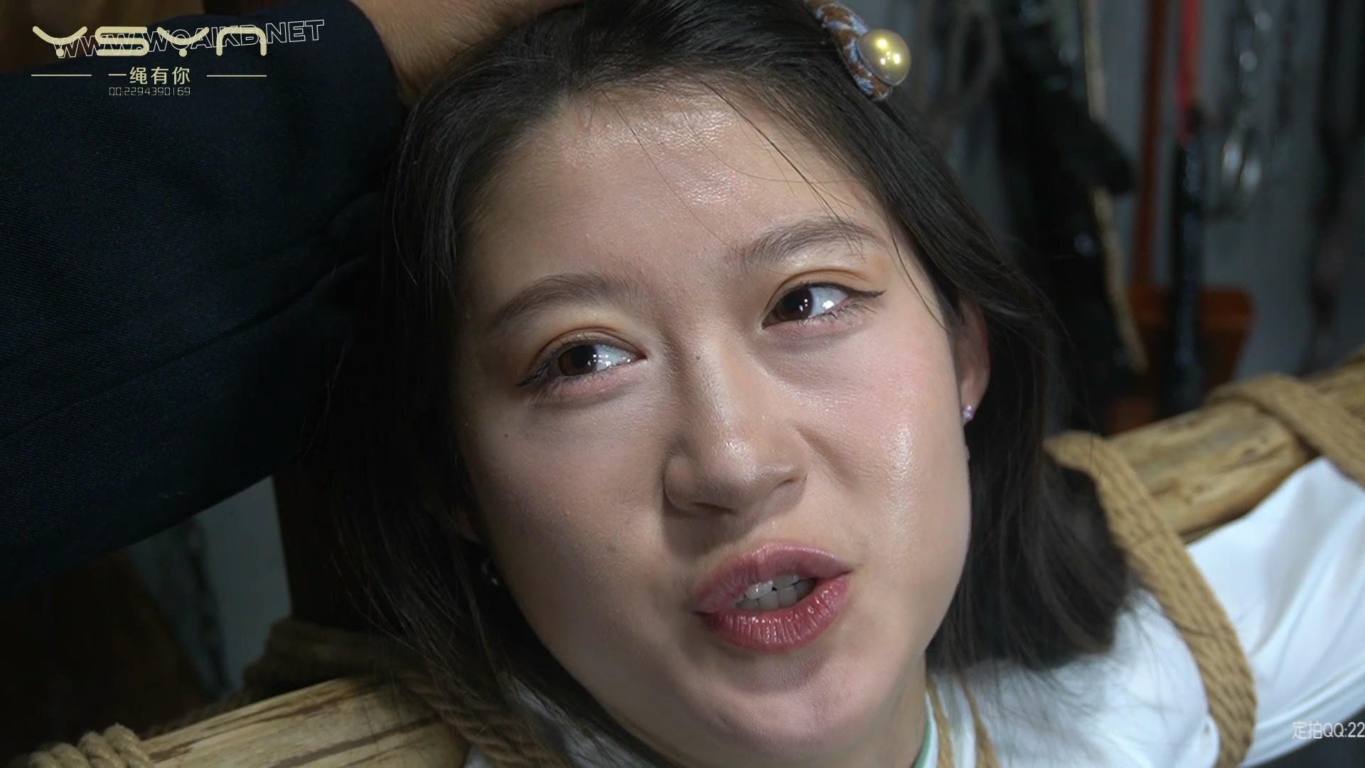 血色断头台之【嫣儿传奇】绑在X架烙铁老虎凳刷子铁钉铁钳板子鞭子重脚镣走绳上断头台 预览图 8