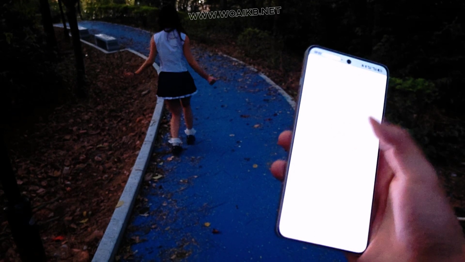 约会日记(二),贝贝+TK+按摩棒+高频炮击+贴片电击+滴蜡+多样花式捆绑+车内+户外+睡... 预览图 3