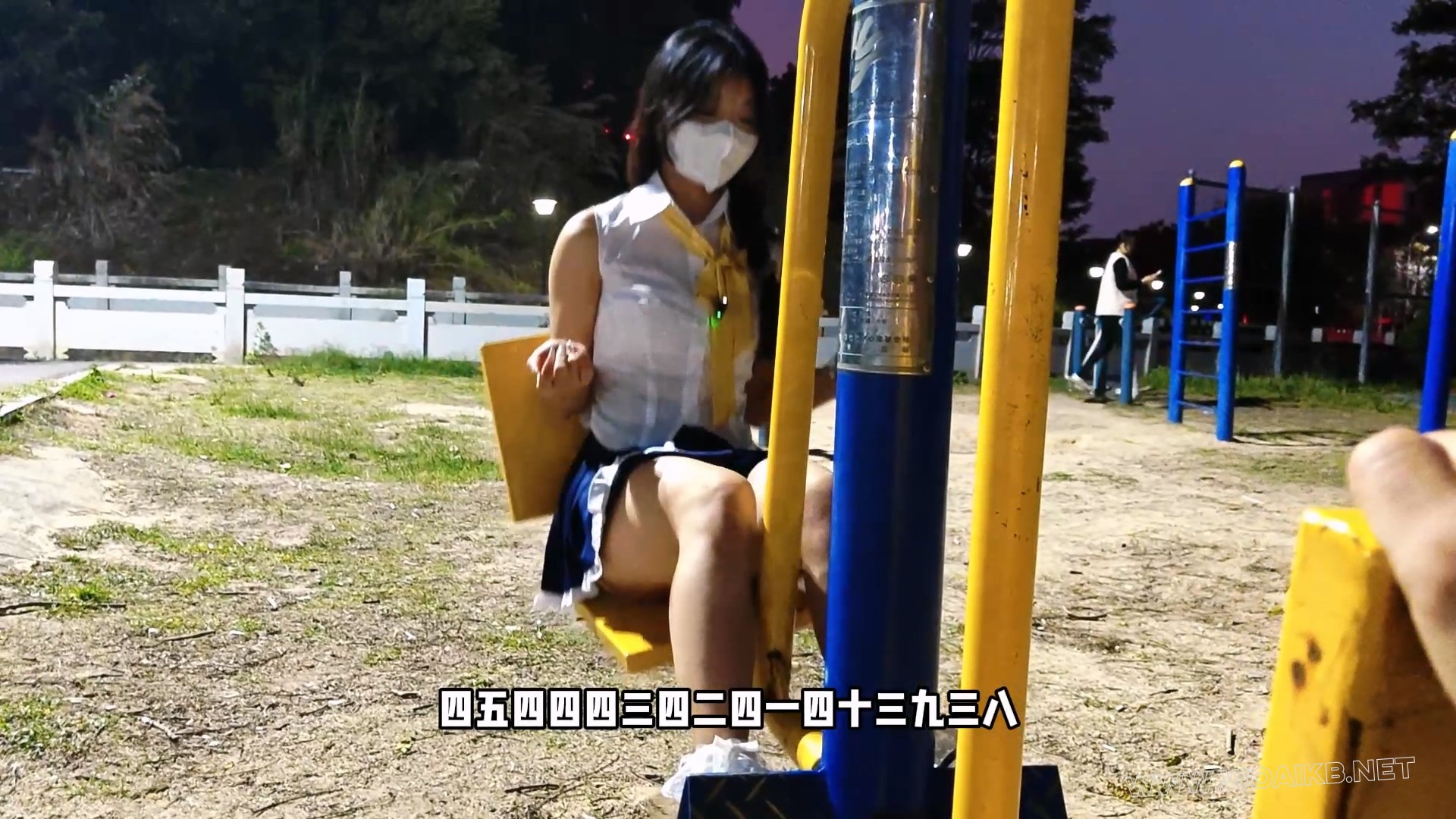 约会日记(二),贝贝+TK+按摩棒+高频炮击+贴片电击+滴蜡+多样花式捆绑+车内+户外+睡... 预览图 9