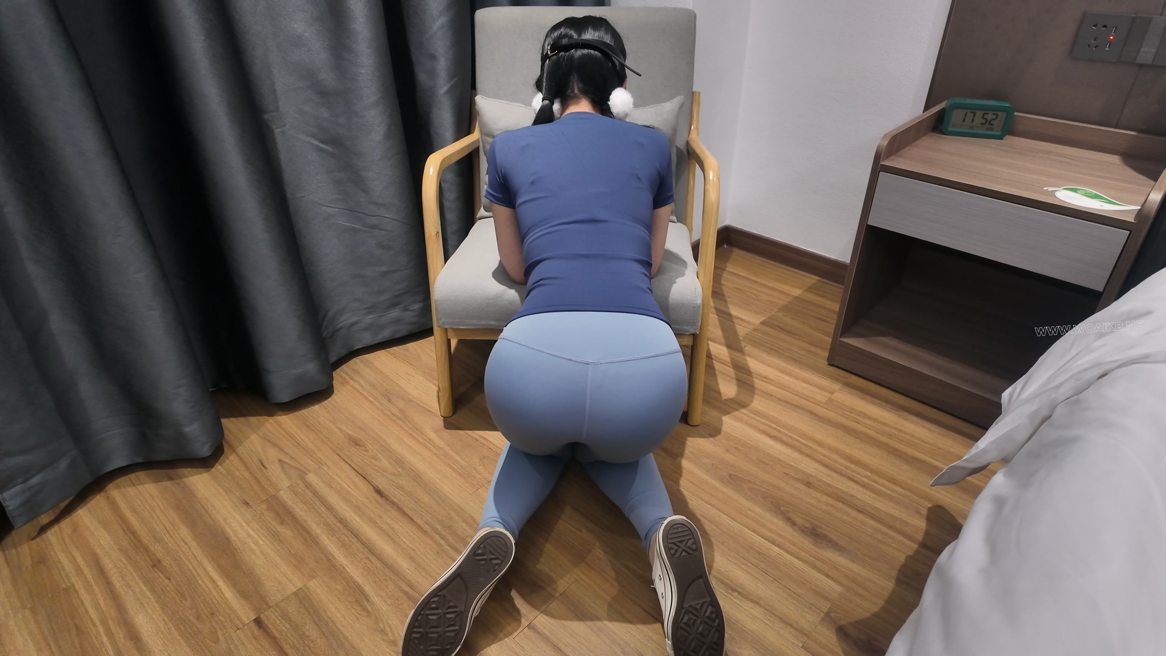 【瑜伽妹妹】瑜伽裤+裤里丝+匡威帆布鞋+SP+PJ无限强高到身体不受控制颤抖+极致GC体... 预览图 1