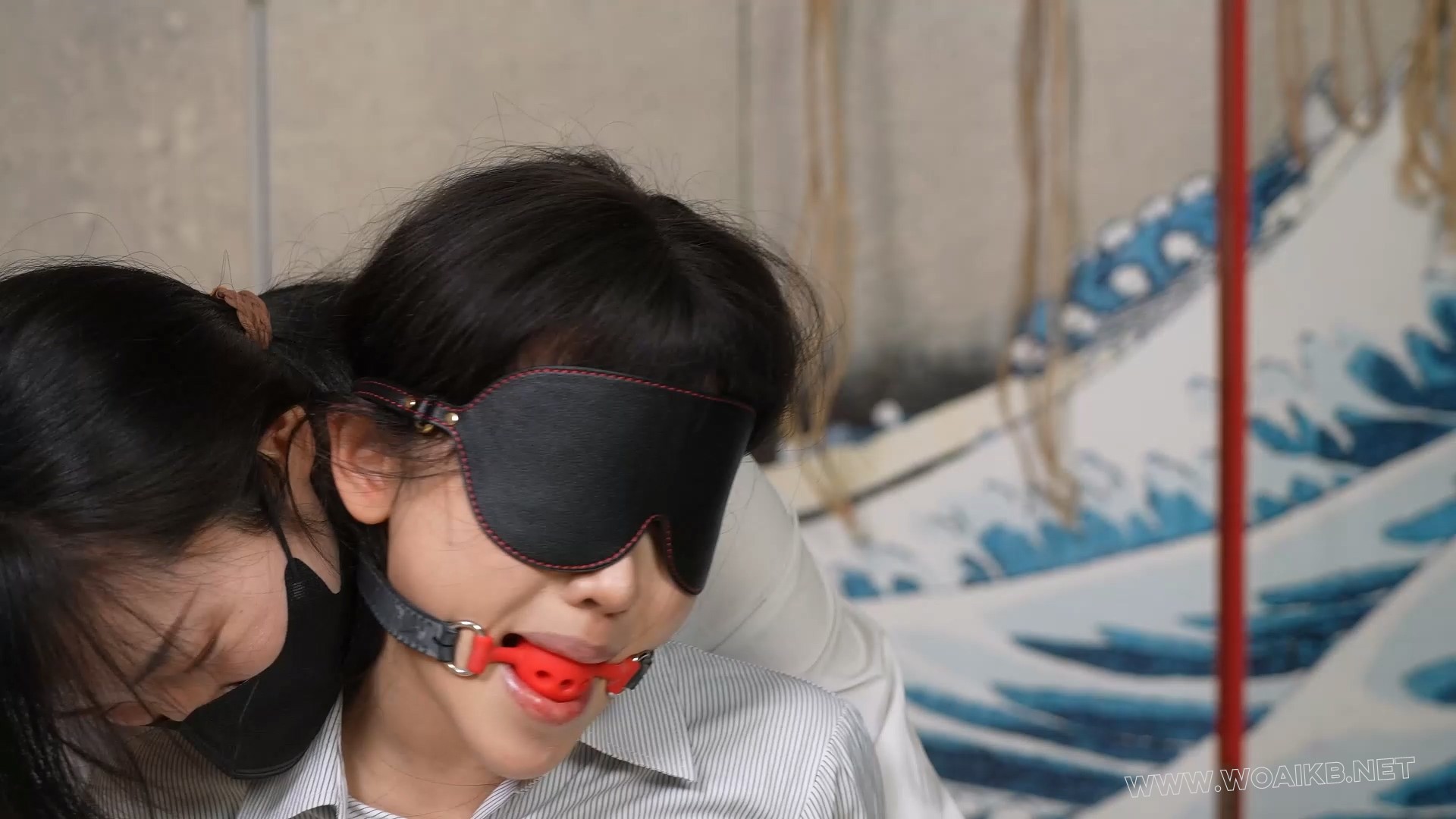 黑白制服双人互玩TK+捆绑玩弄！1h超长番！爽玩篇！ 预览图 2