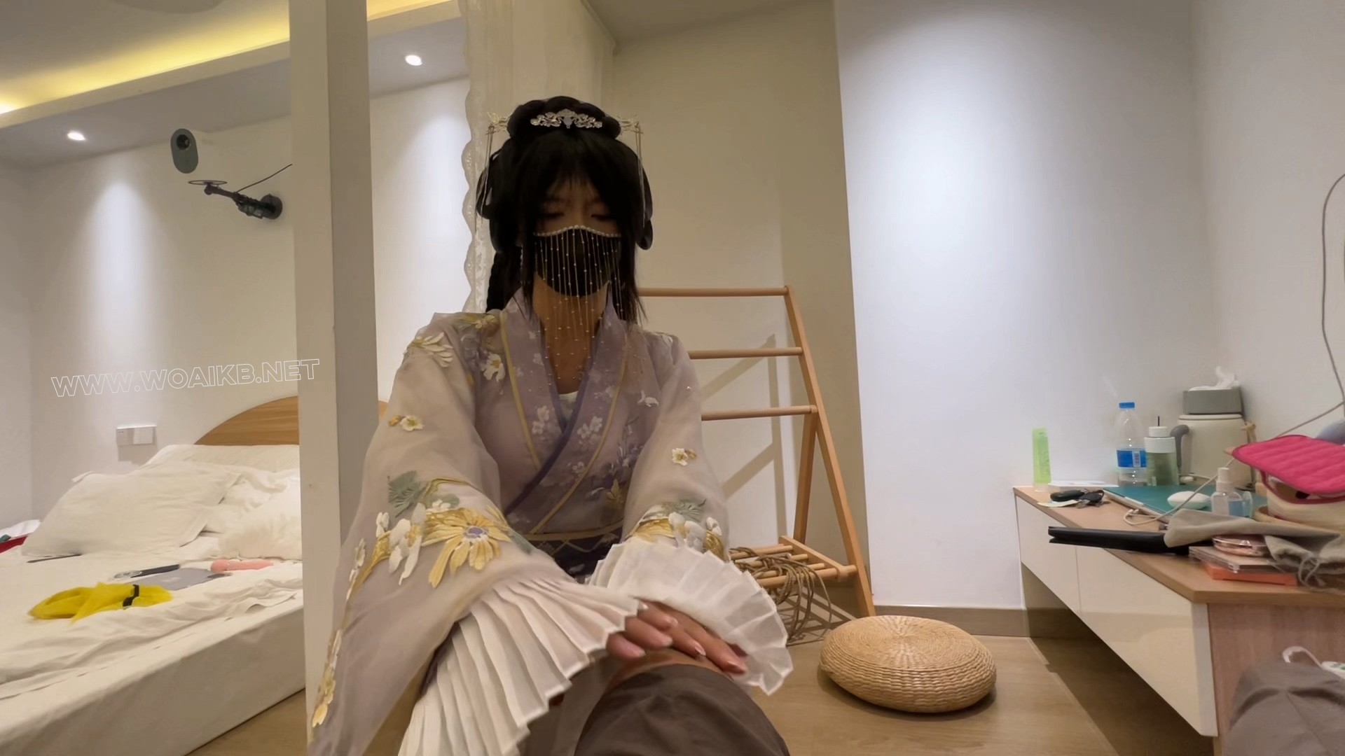 桃花魏晋汉服惨遭客户囚禁捆绑 预览图 2