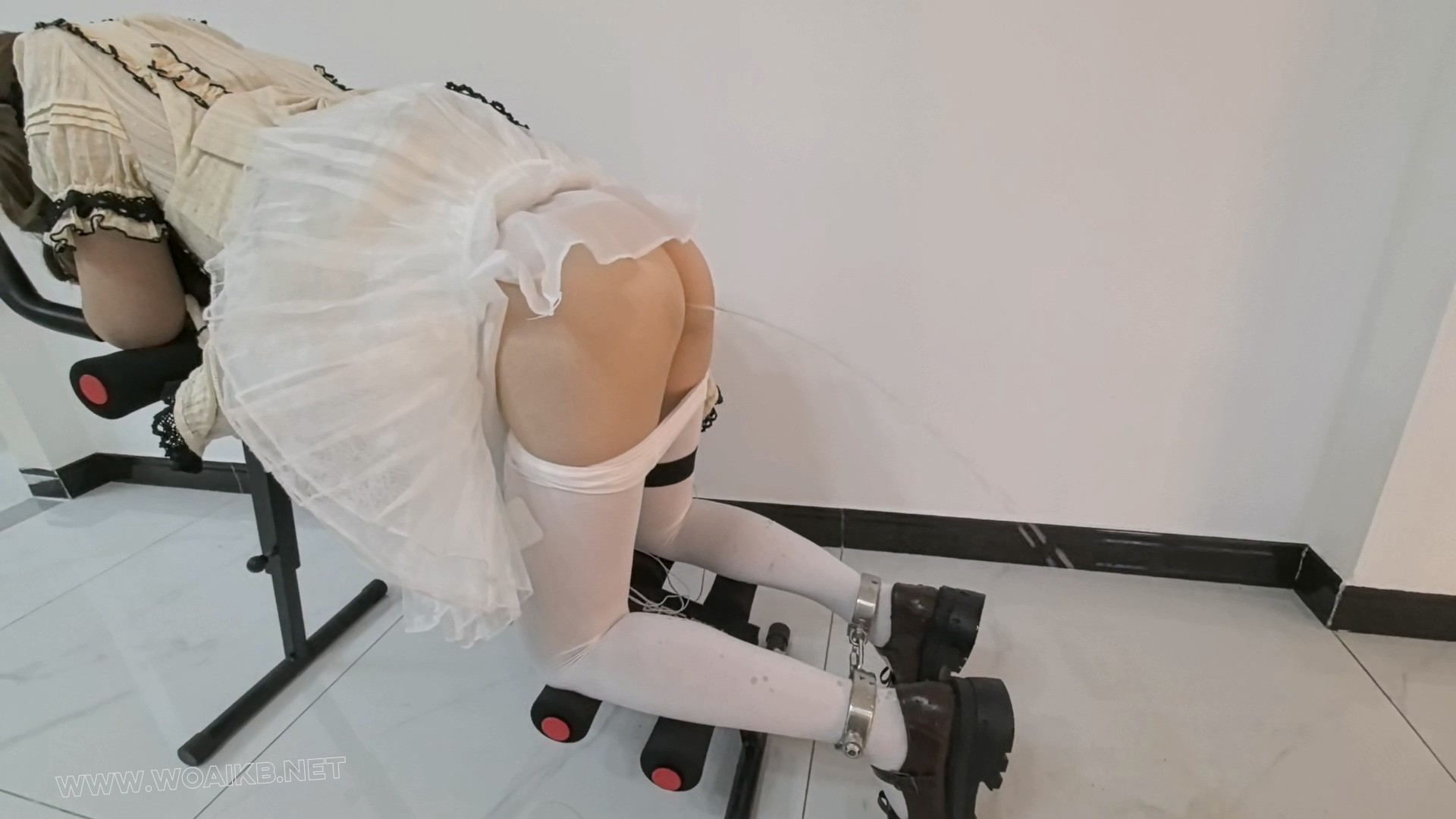 【擦边的助教】这技术当个什么助教 受TJ吧 开局直接深H口爆吞精 波波贝失控模式15... 预览图 23