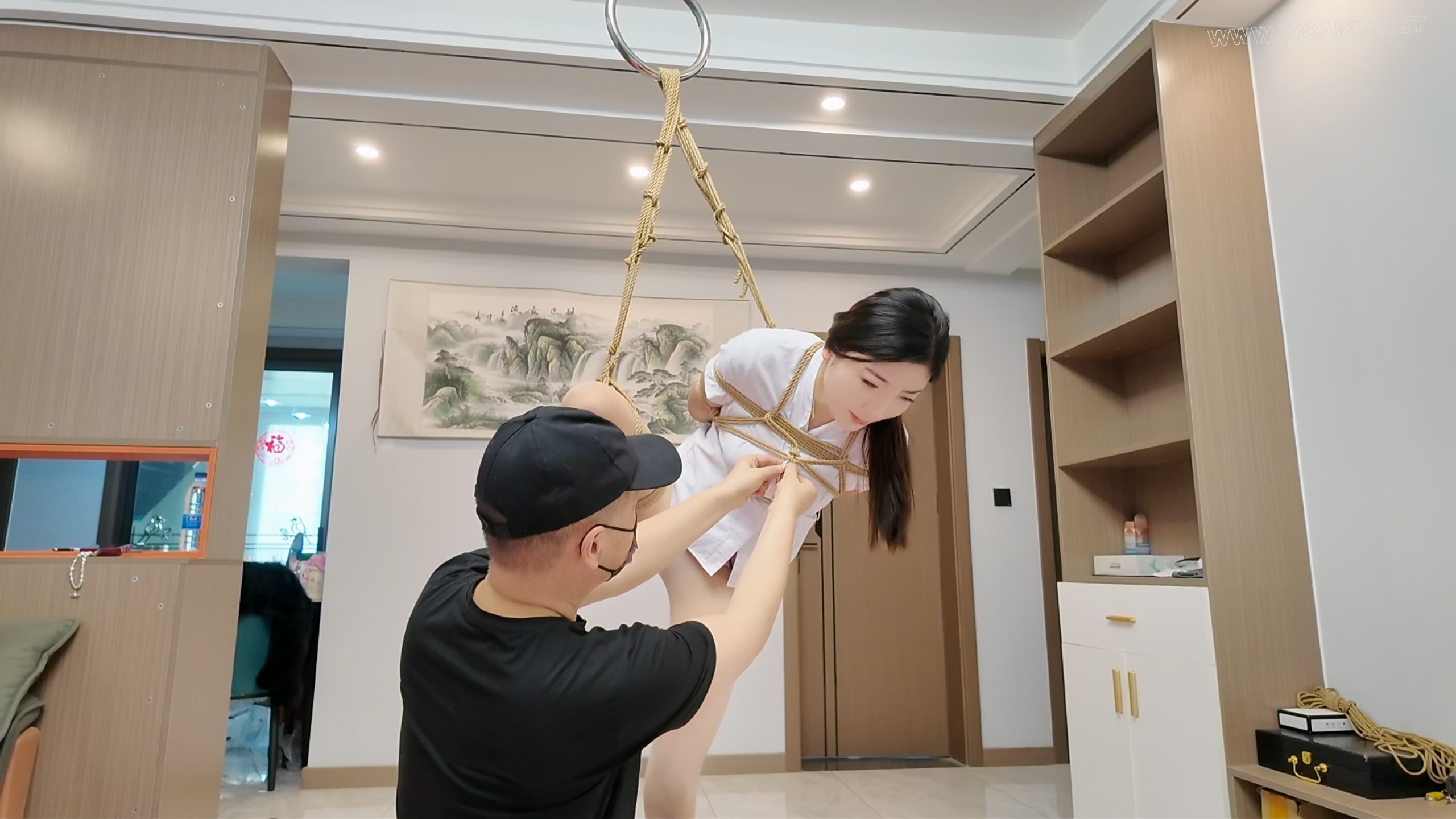 佳佳单腿吊，驷马调叫 预览图 3