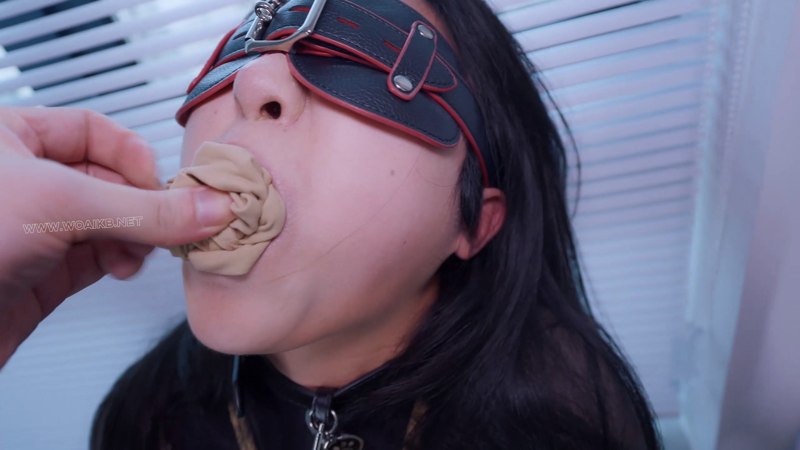 《不要和陌生人说话Ⅱ》主播小A被榜一大哥约线下，谁知见面被其强行迷晕，绑起来后... 预览图 17