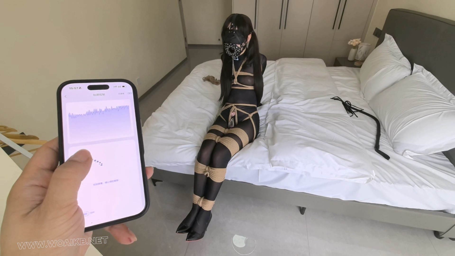 无限高chao硬核来袭 炮机拔出的瞬间疯狂喷射 连体黑丝 K9拘束 肛塞 炮机 贞操... 预览图 16