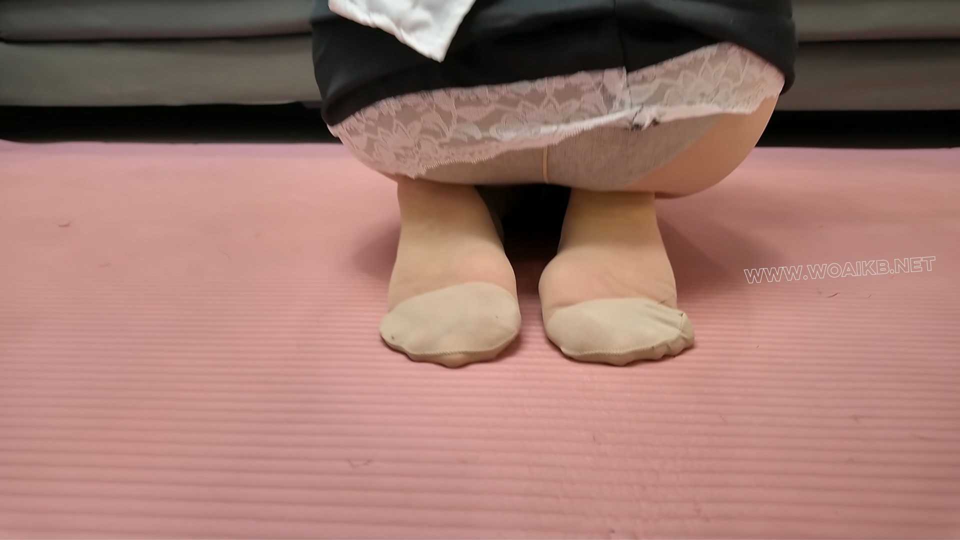 被制服的神奇女侠 预览图 18
