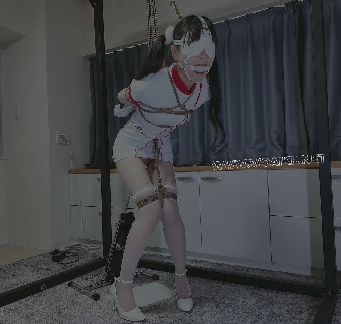 「Yumi」「惹火小护士」全程高速炮机+穿戴震动无内!cha到晕厥!!马具口塞口水乱飞!