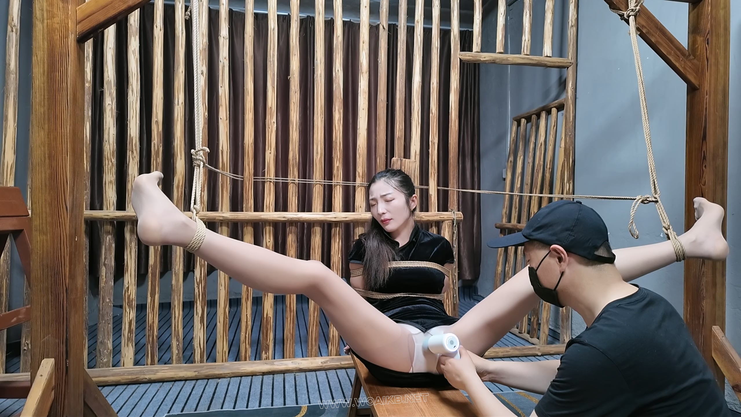 枪决罪犯佳佳 预览图 4