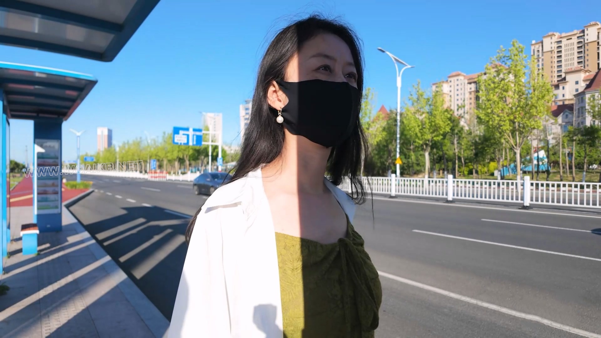 【幼狮】地球人已经无法阻止她在公交车上自振了 预览图 2