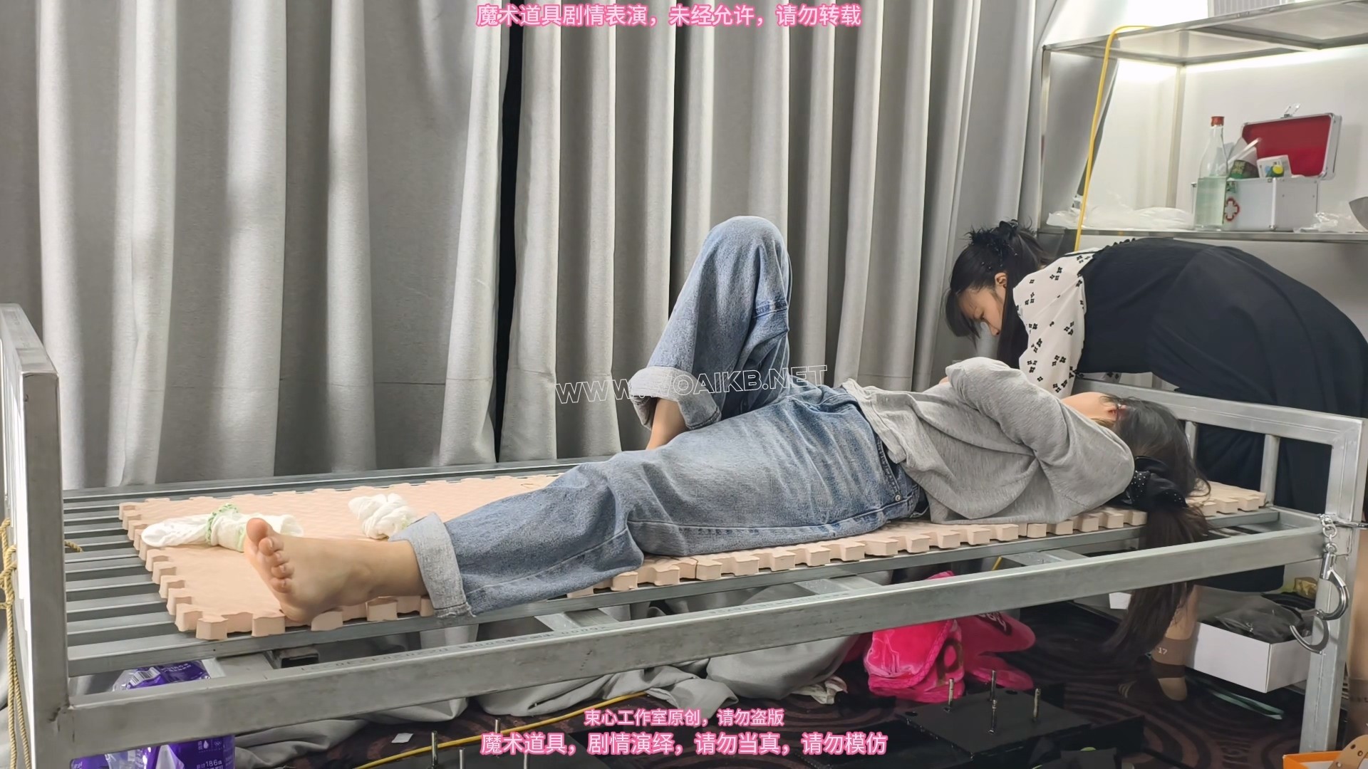 月月 床上禁锢四肢TKTK 预览图 12