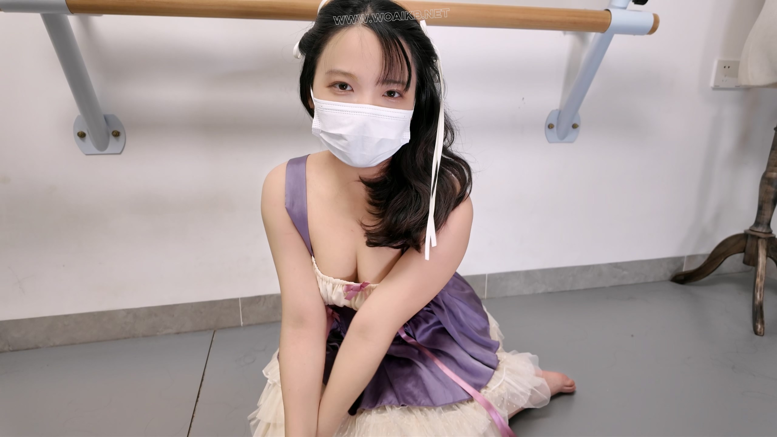 《我和女友的赌局》- 海砂——兔女郎超诱惑互动 单脚吊+K9窒息 预览图