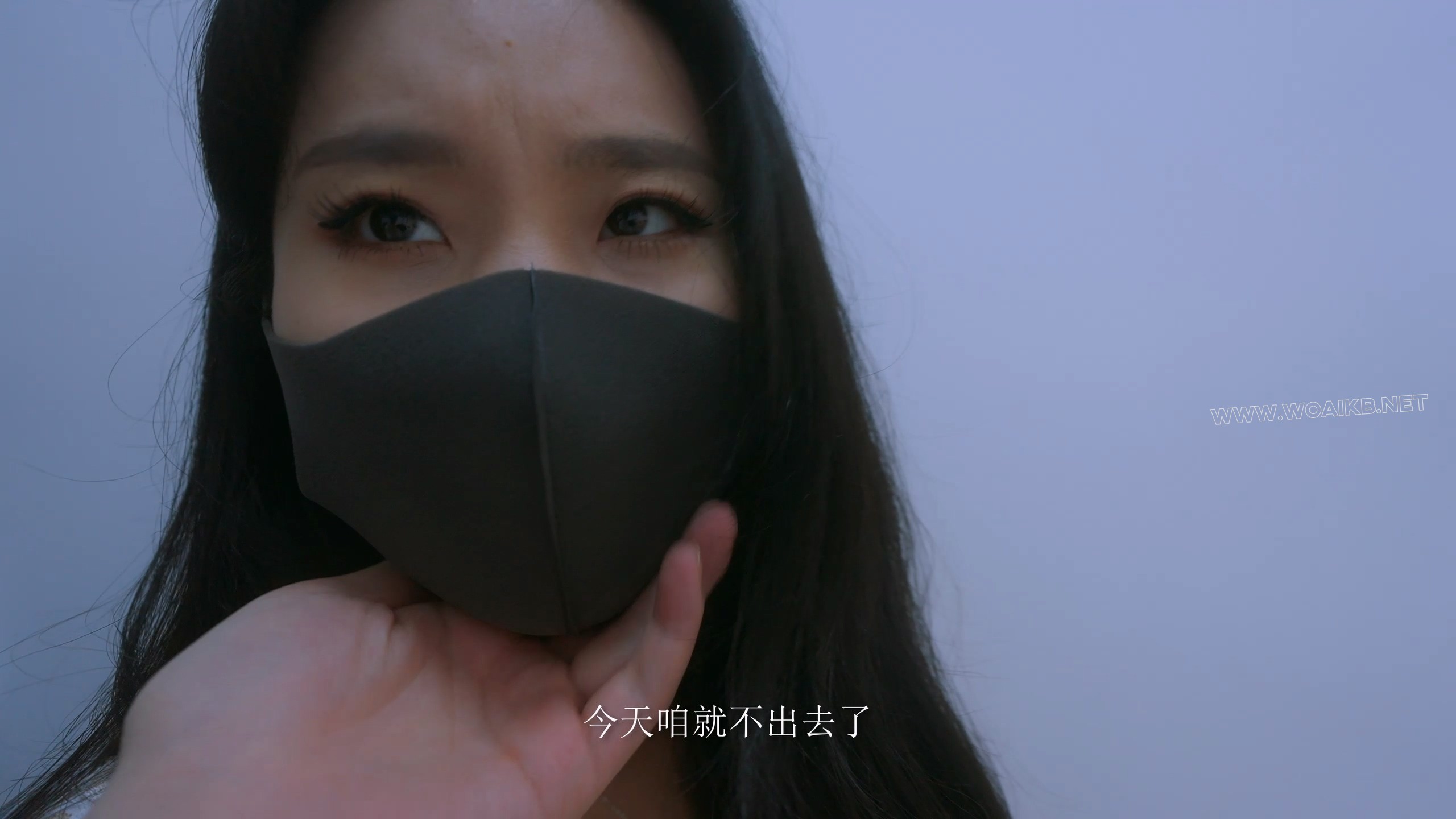 《欲望都市6》男友突然到访调戏女友，绕脖缚+五花大绑+股绳+椅缚+勒脚趾+捆绑过程 预览图